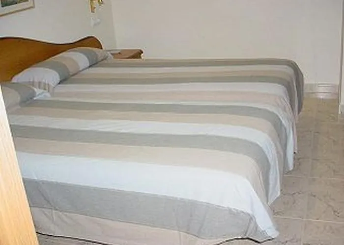 Πανσιόν La Barretina 2*